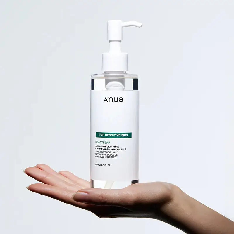 Anua Heartleaf Pore Control Cleansing Oil Mild 200ml (Clearance)