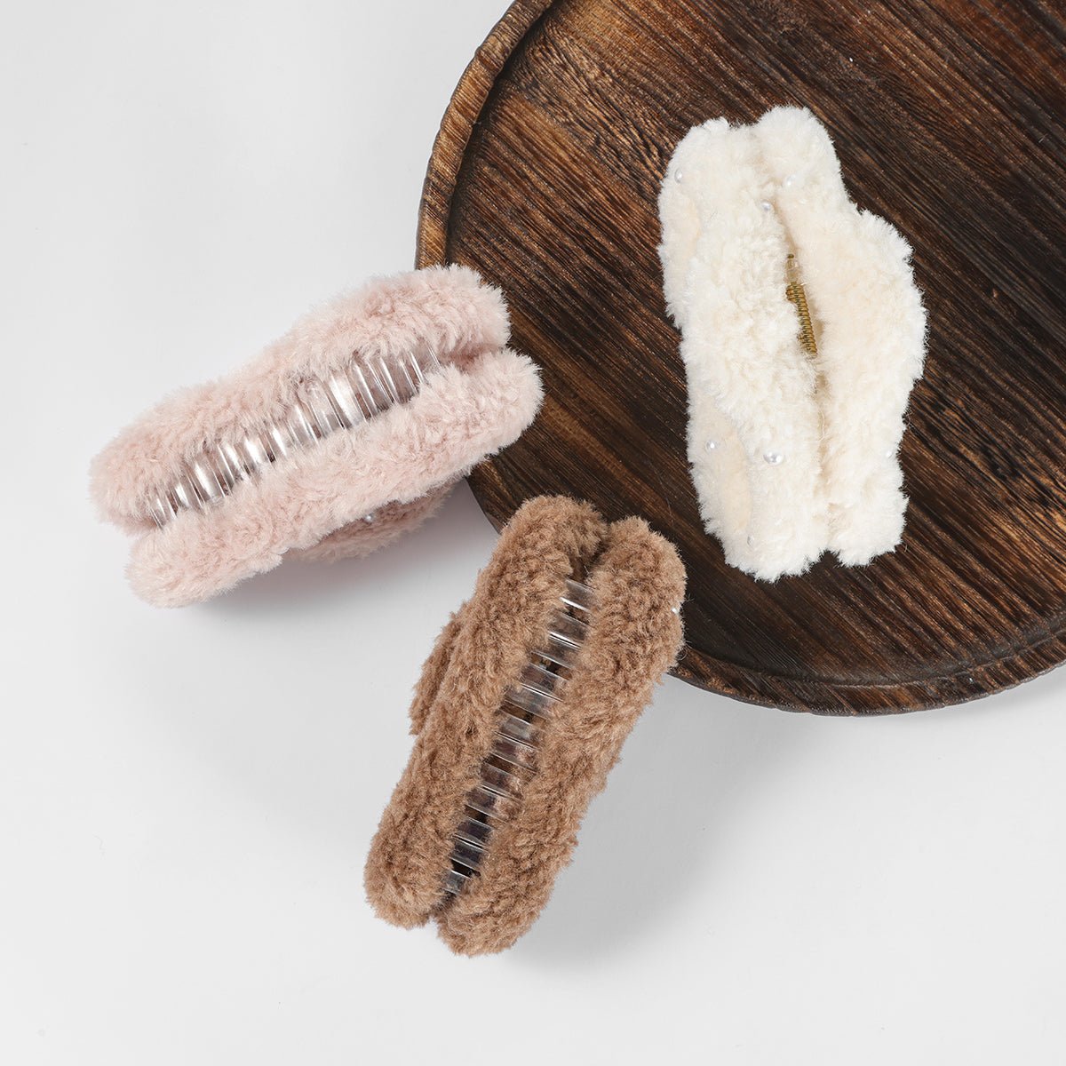 Arch14 Fluffy Oval Claw Clips 1pc