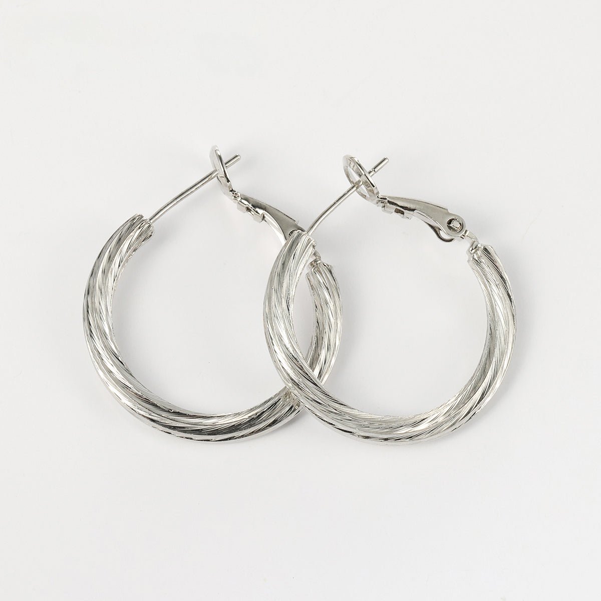 Arch14 Vintage Style Woven 18K Gold-Plated Hoop Earring
