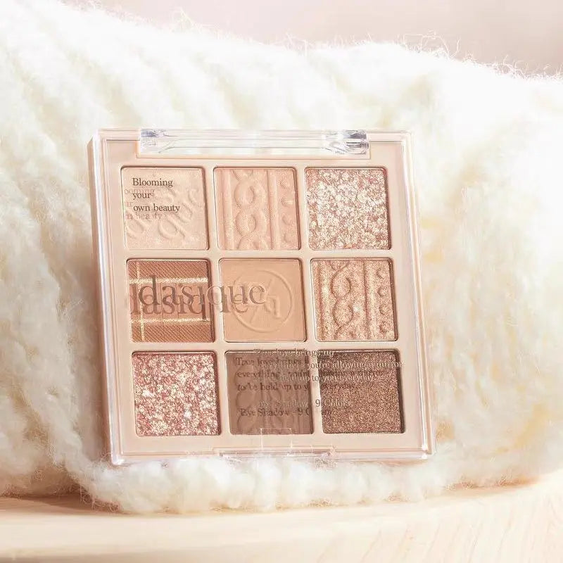 Dasique Eye Shadow Palette 15 Beige Knit