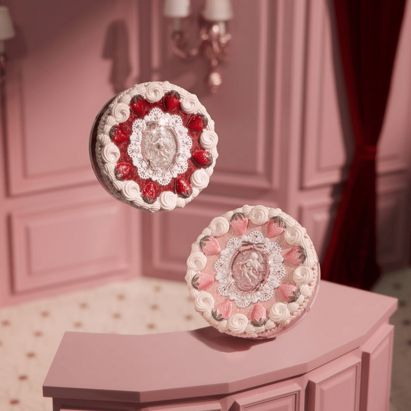 Flower Knows Strawberry Cupid Pressed Powder