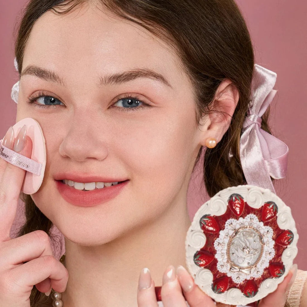Flower Knows Strawberry Cupid Pressed Powder