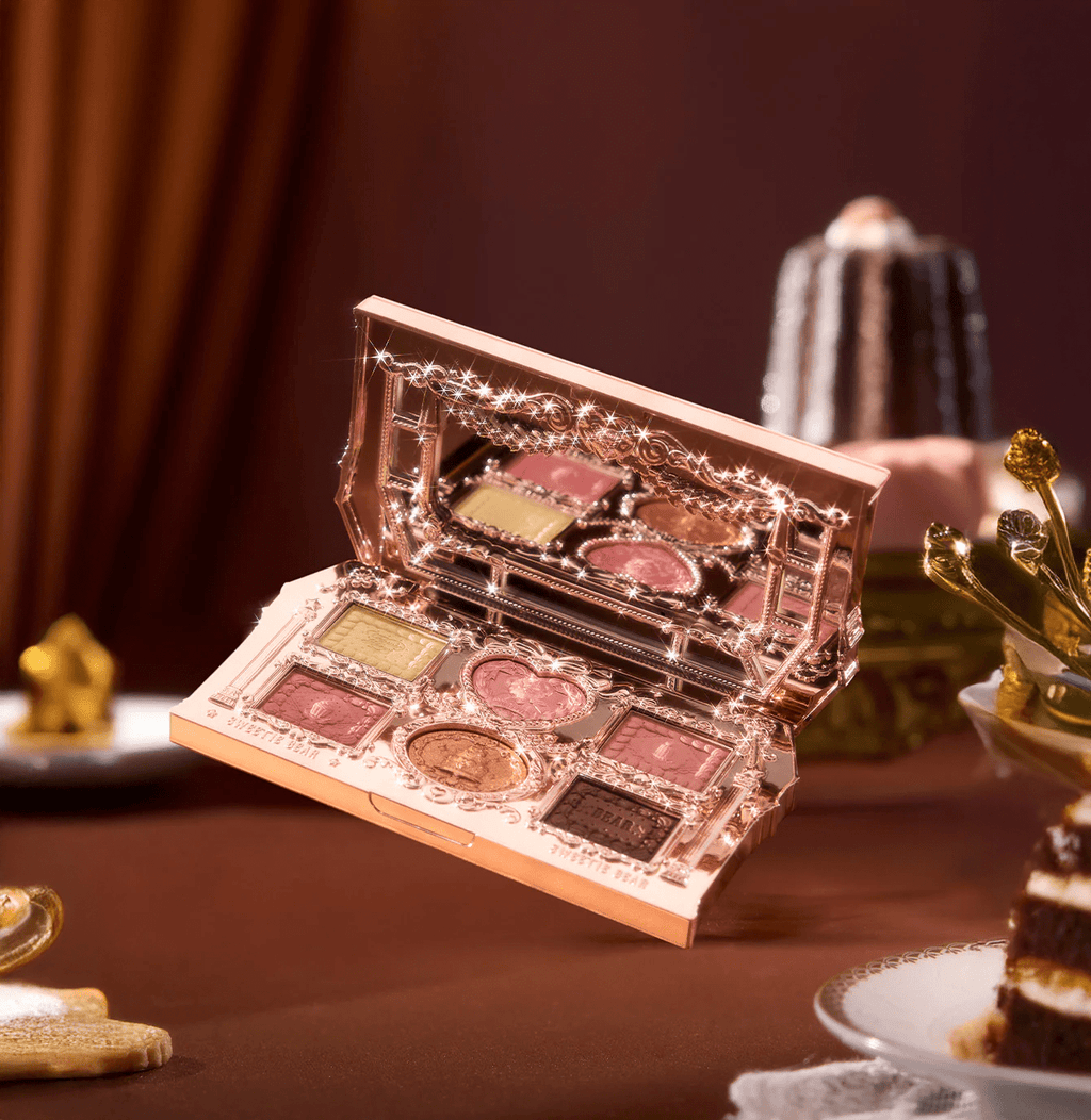Flower Knows The Sweetie Bear Collection 6-Color Makeup Palette (3 Styles)