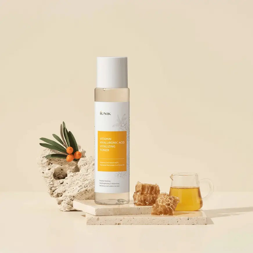 iUNIK Vitamin Hyaluronic Acid Vitalizing Toner 200ml