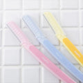 Kai Eyebrow Razor