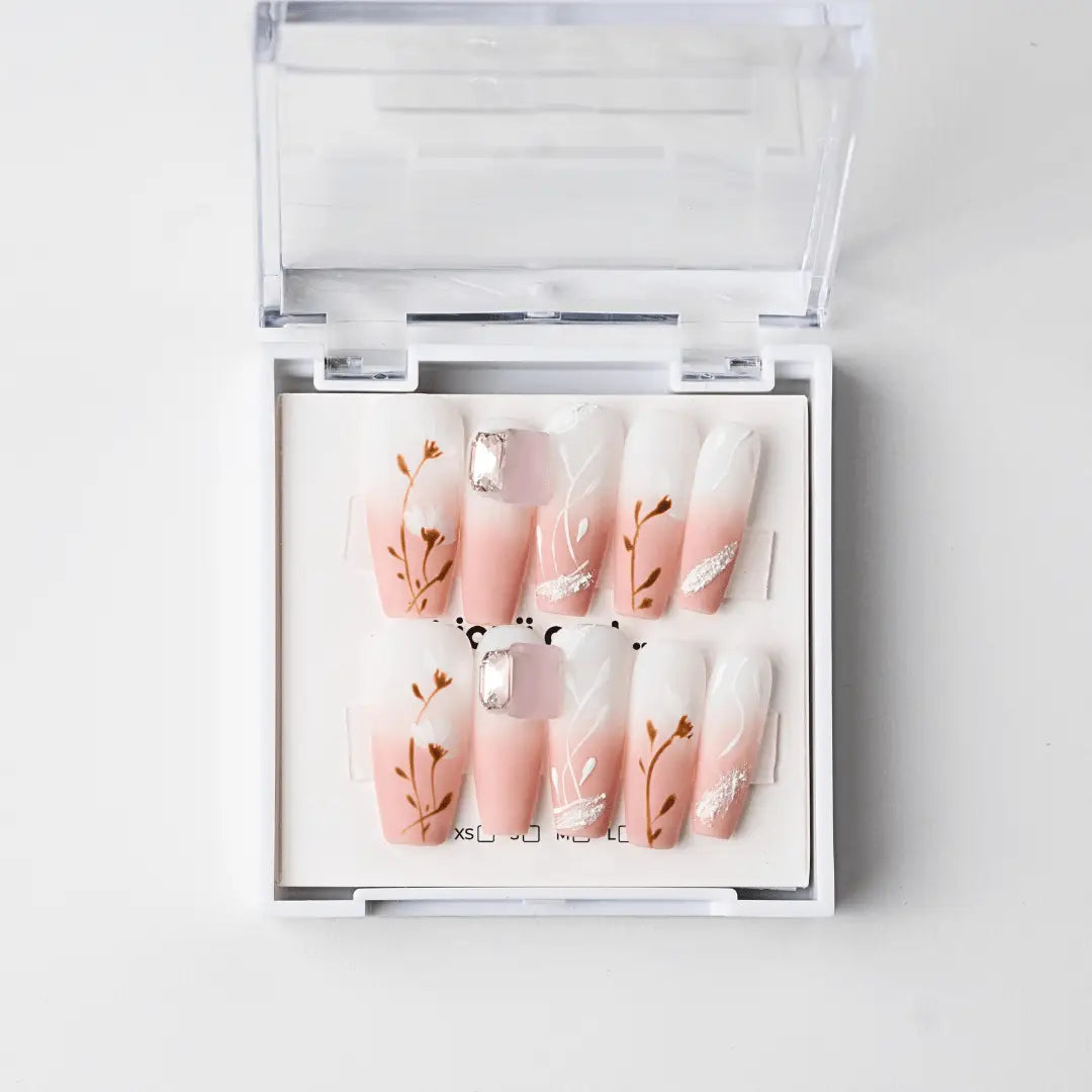 Kiokii Handmade Press-On Nails  - Blooming