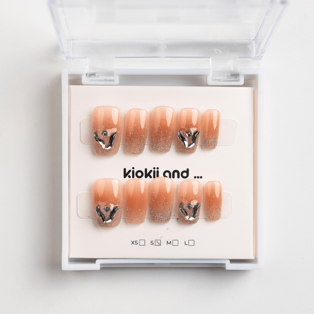 Kiokii Handmade Press-On Nails  - Wings