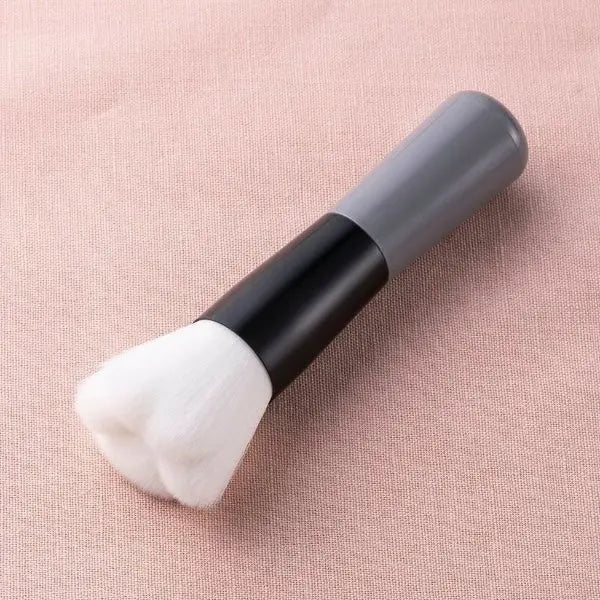 Kai Nyammy Nyarming  Makeup Brush