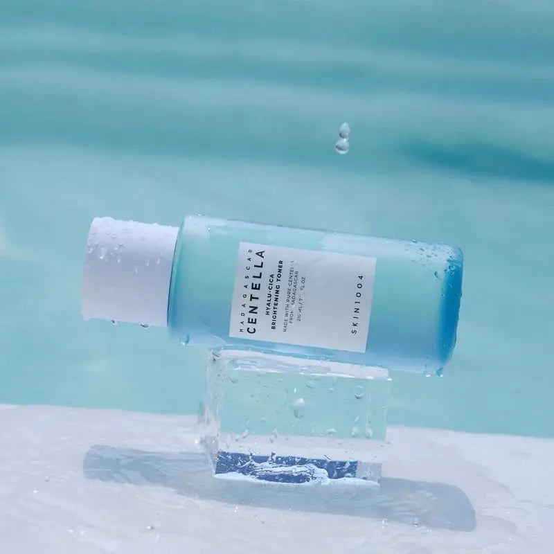SKIN1004 Hyalu Cica Brightening Toner 210ml
