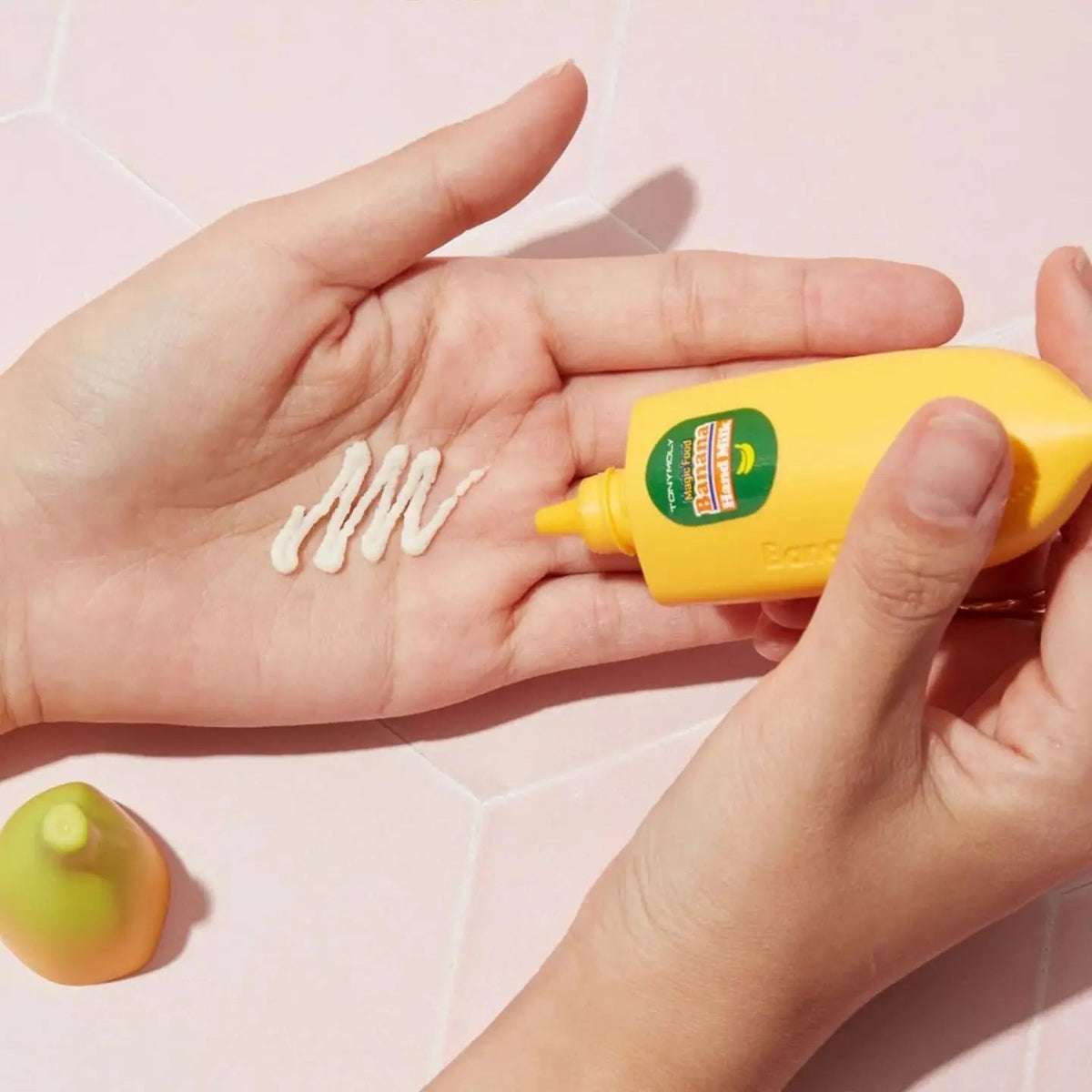 Tonymoly Golden Banana Hand Milk 45ml